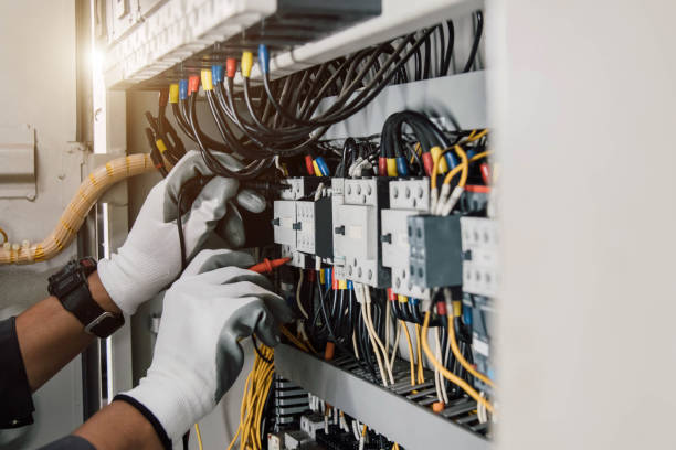 Best Circuit Breaker Repair  in Flying Hills, PA